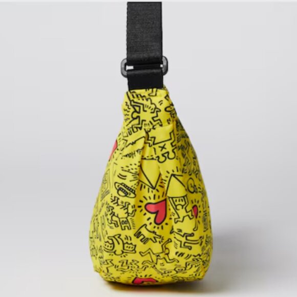 Uniqlo Keith Haring Round Mini Shoulder Bag Limited Edition - Picture 6 of 7